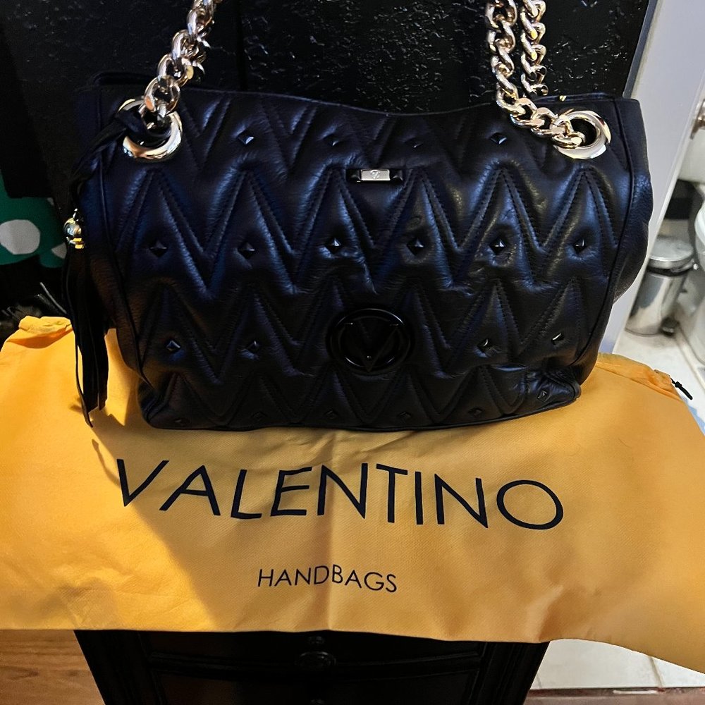 Valentino black quilted leather shoulder bag